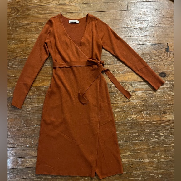 Abercrombie & Finch Burnt Orange Ribbed Knit Sweater Wrap midi Dress - Picture 5 of 5